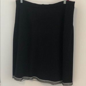 Jones New York Black/white a-line skirt